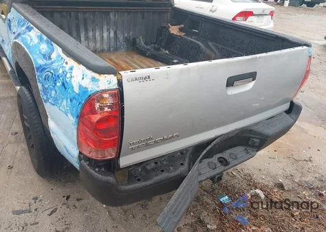 2007 Toyota Tacoma Prerunner V6 from USA, damaged, VIN 3TMJU62N77M034559